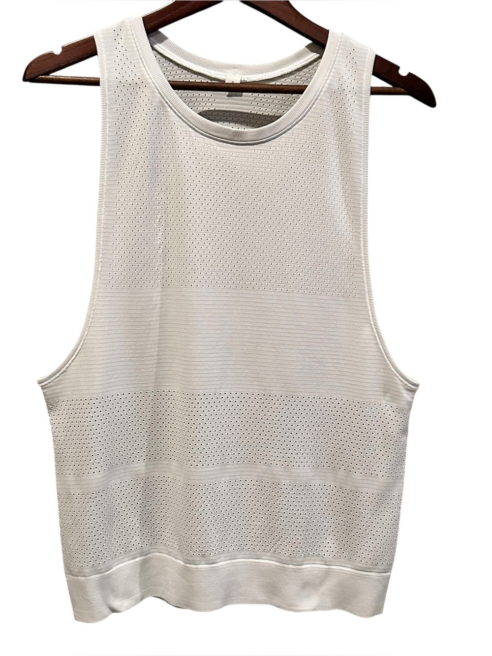 Lululemon Breeze By Muscle Tank II White Athletic Tank Top Women’s Size 6